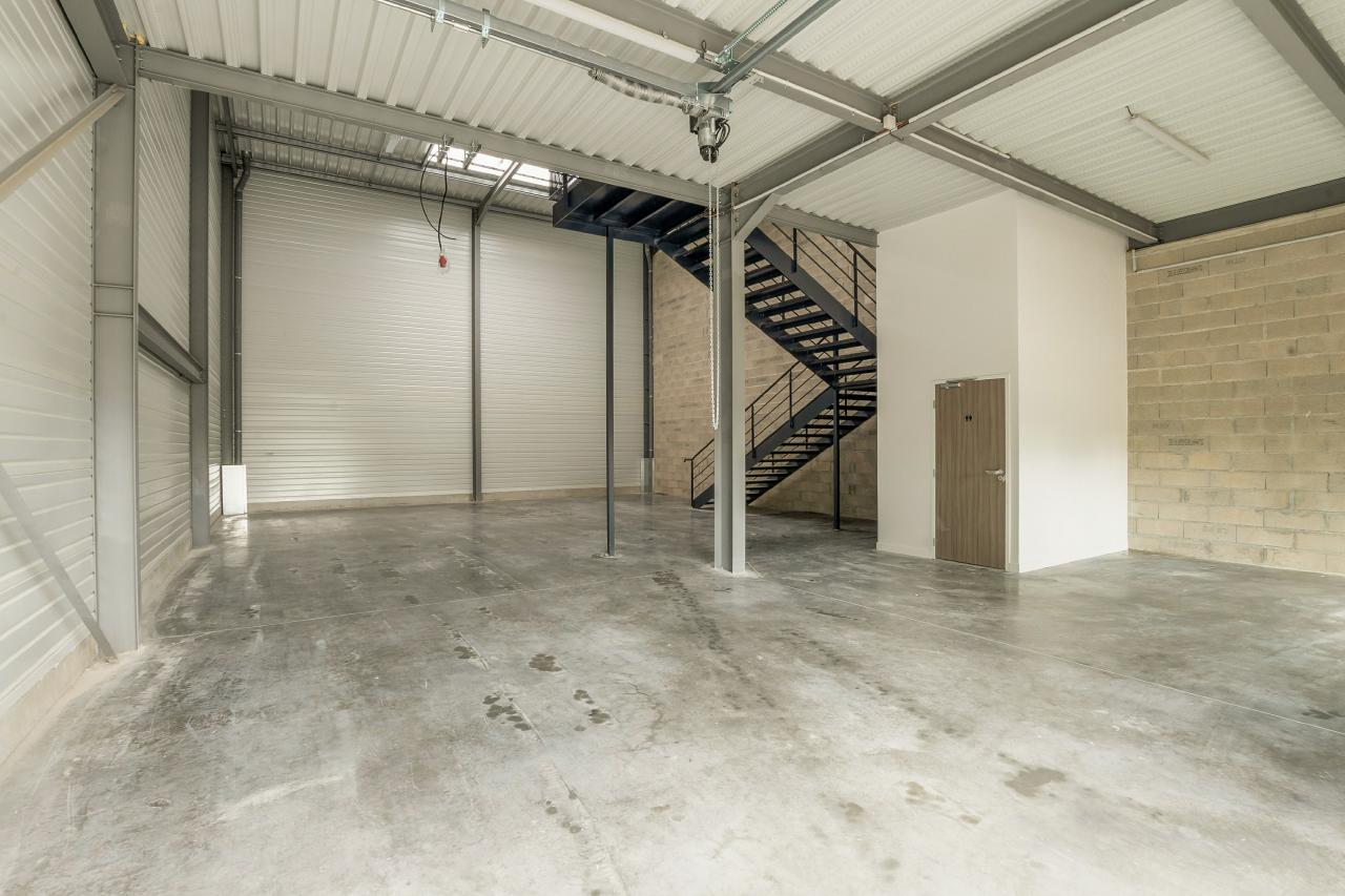 Local d'activité Aulnay-sous-Bois 291m² Location local d'activité Aulnay-sous-Bois Seine-Saint-Denis OLACT2425680 4